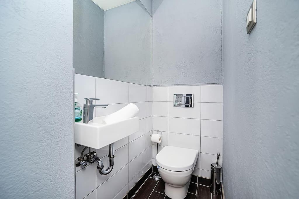 Luxurious Two-bedroom In The Old Town Apartment Prag